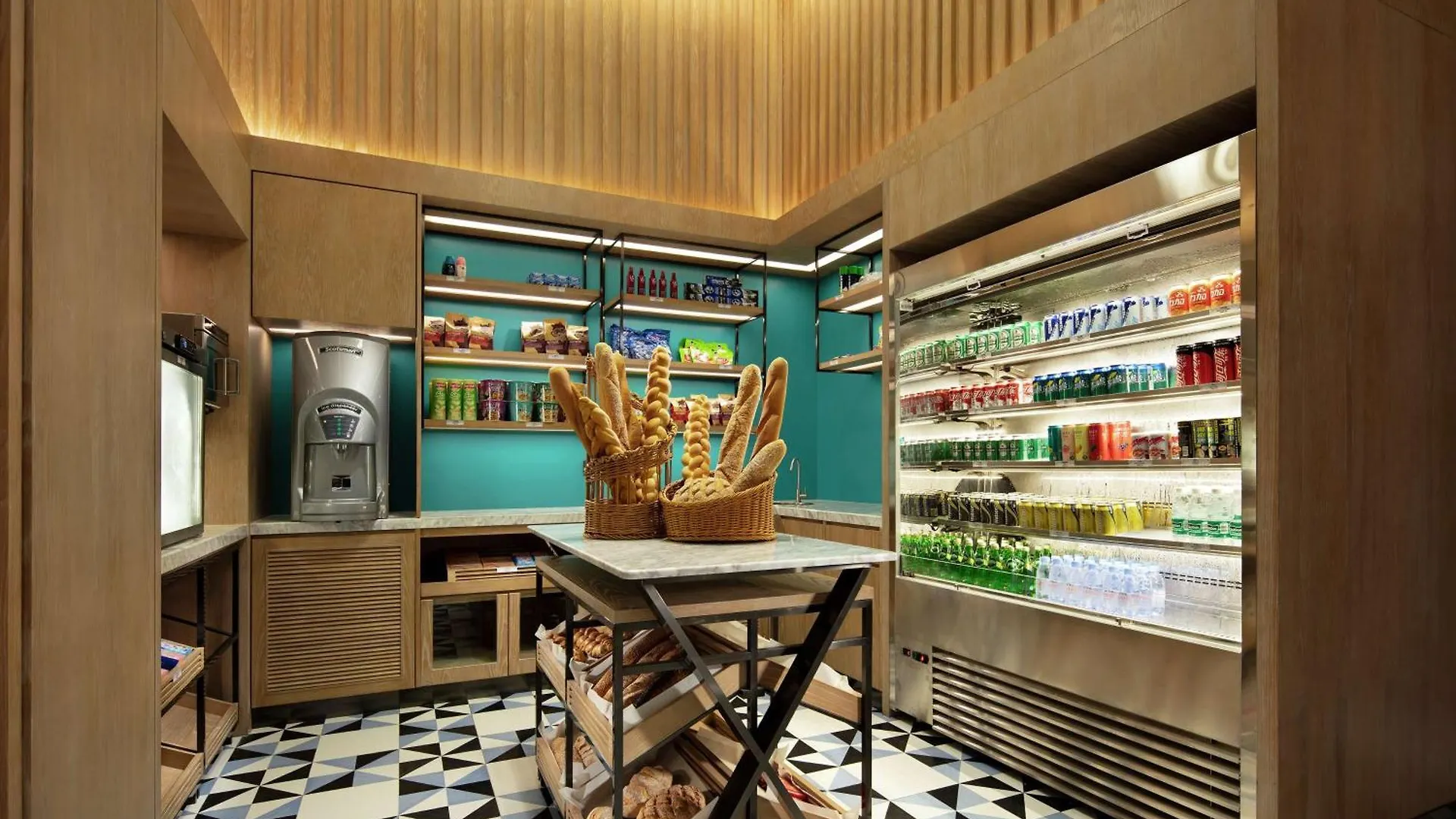 Hilton Garden Inn סניה
