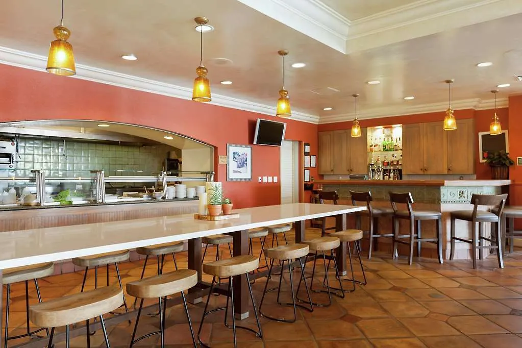 Hilton Garden Inn סניה